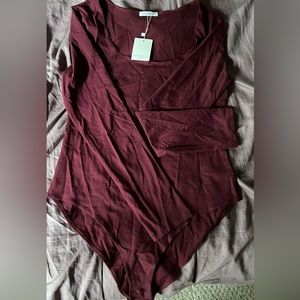 Mangopop size large burgundy body suit new with tags
